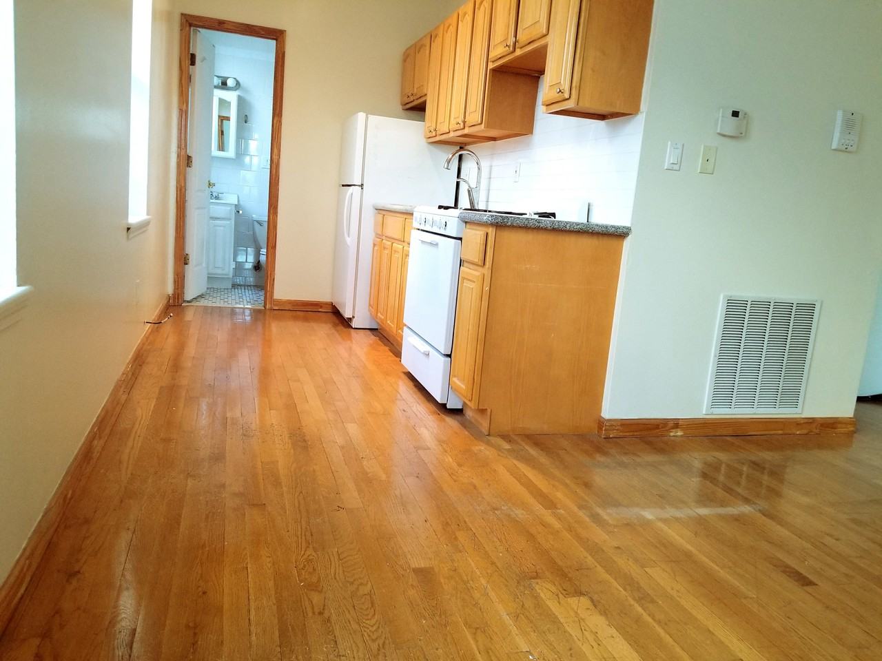 3017 Fort Hamilton Parkway - Photo 3 of 18