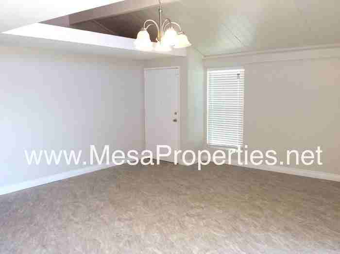 1439 W 7th St - Photo 2 of 13