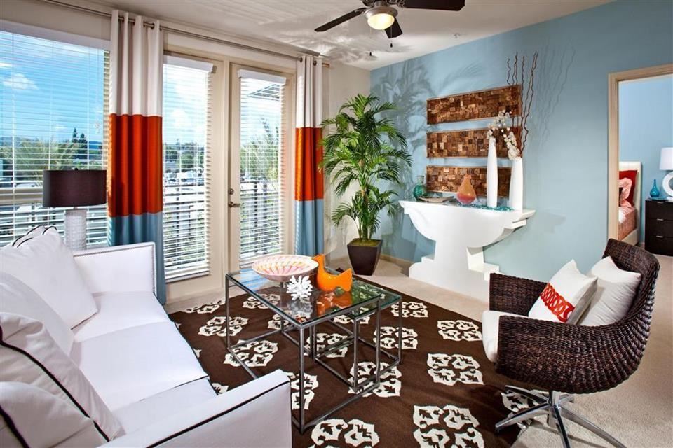 Carabella at Warner Center - Photo 2 of 21