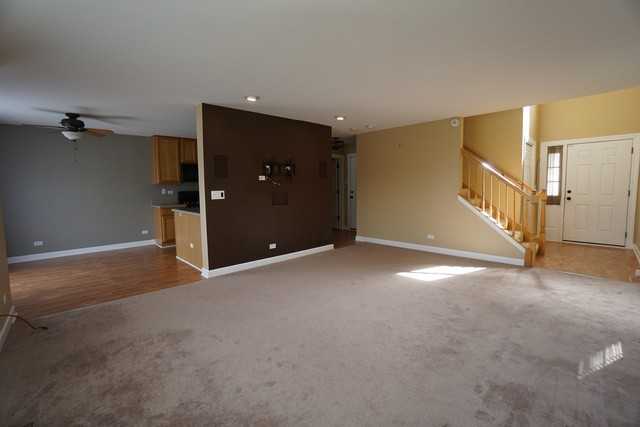 2490 Amber Ln - Photo 3 of 22