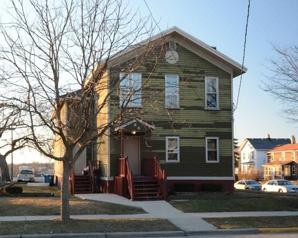 86 N 4th St #1 - Photo 2 of 10