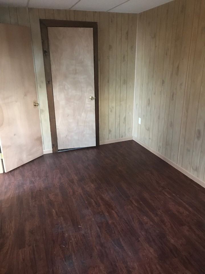 513 Twin County Rd - Photo 2 of 14