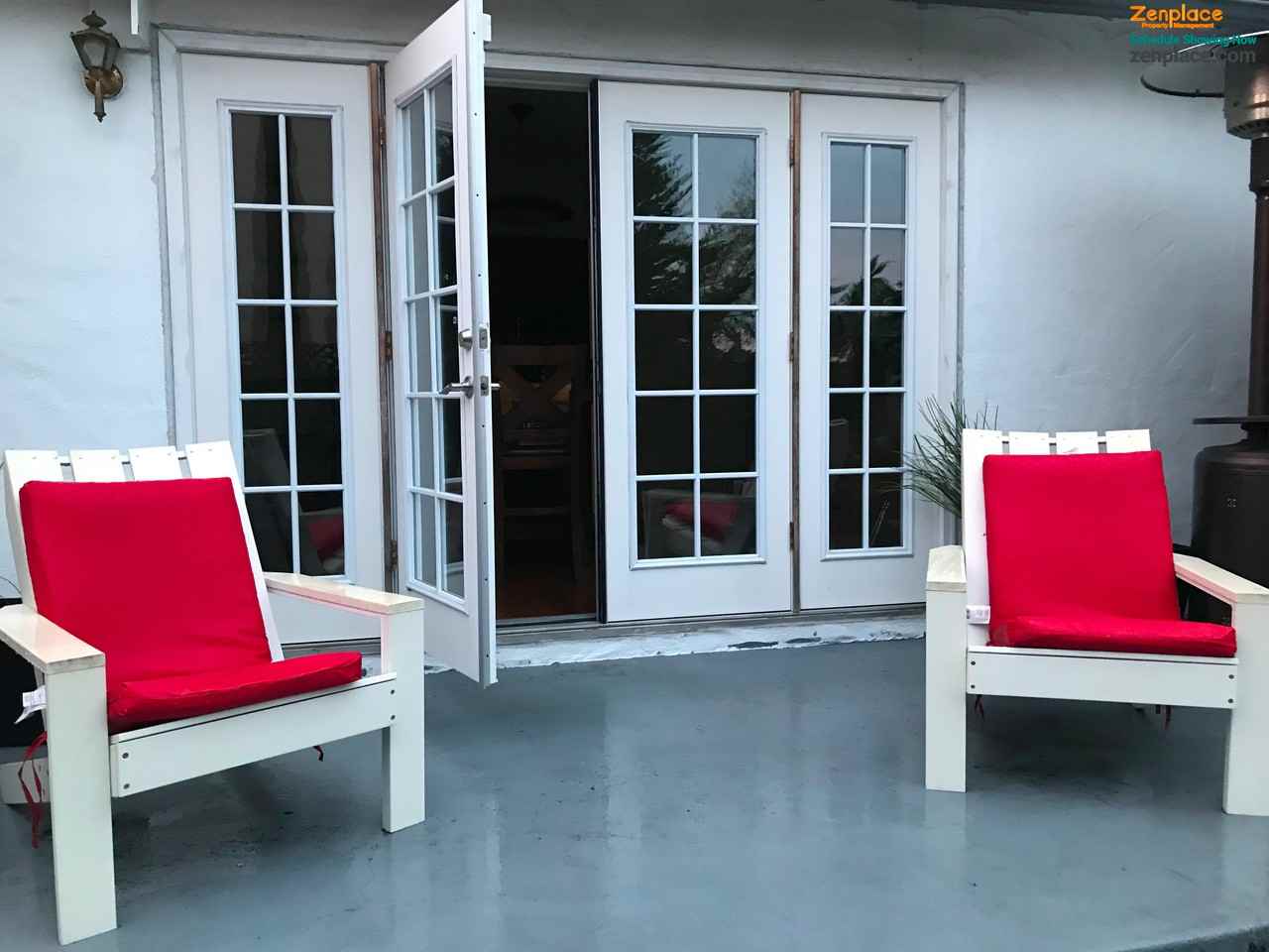 1690 E 32nd St - Photo 3 of 3