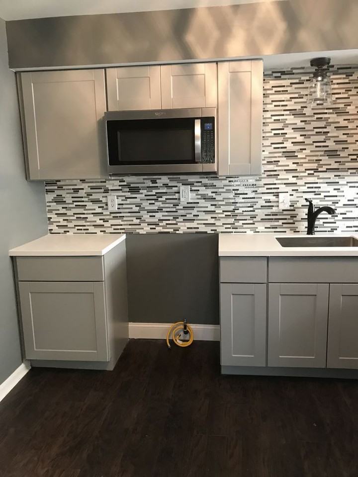 243 W Cornell Ave - Photo 3 of 20