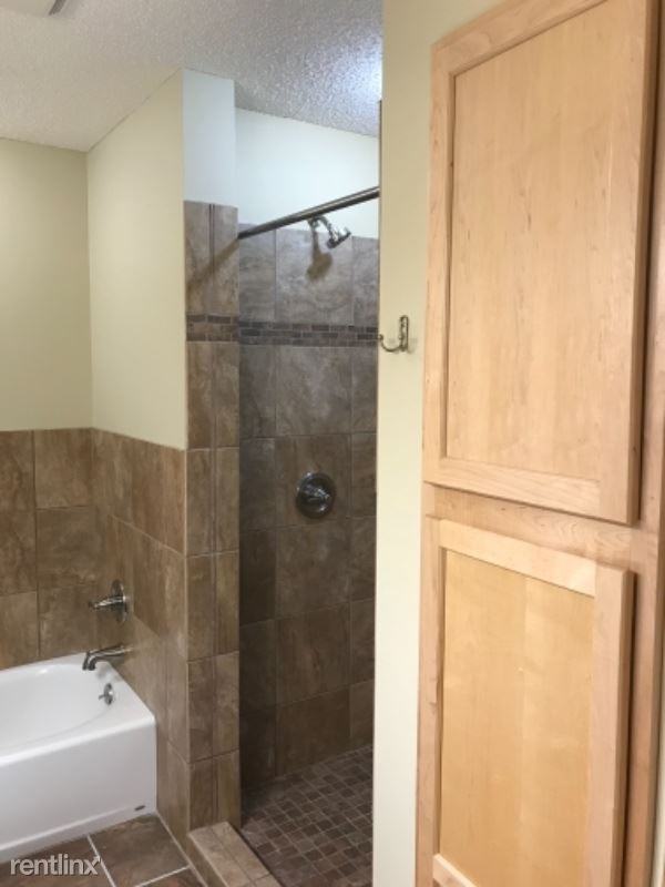 460 XXX Meadow Rose Ct - Photo 2 of 11