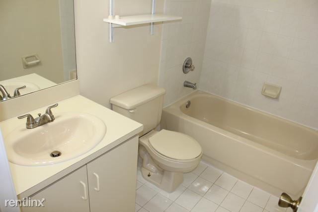 311 NW 82nd Ave - Photo 2 of 11