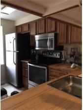378 Scott Ln - Photo 3 of 9