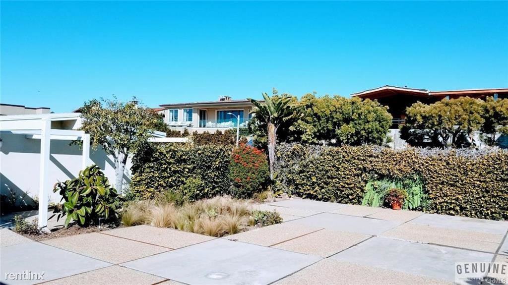 4533 Fairfield Dr - Photo 2 of 26