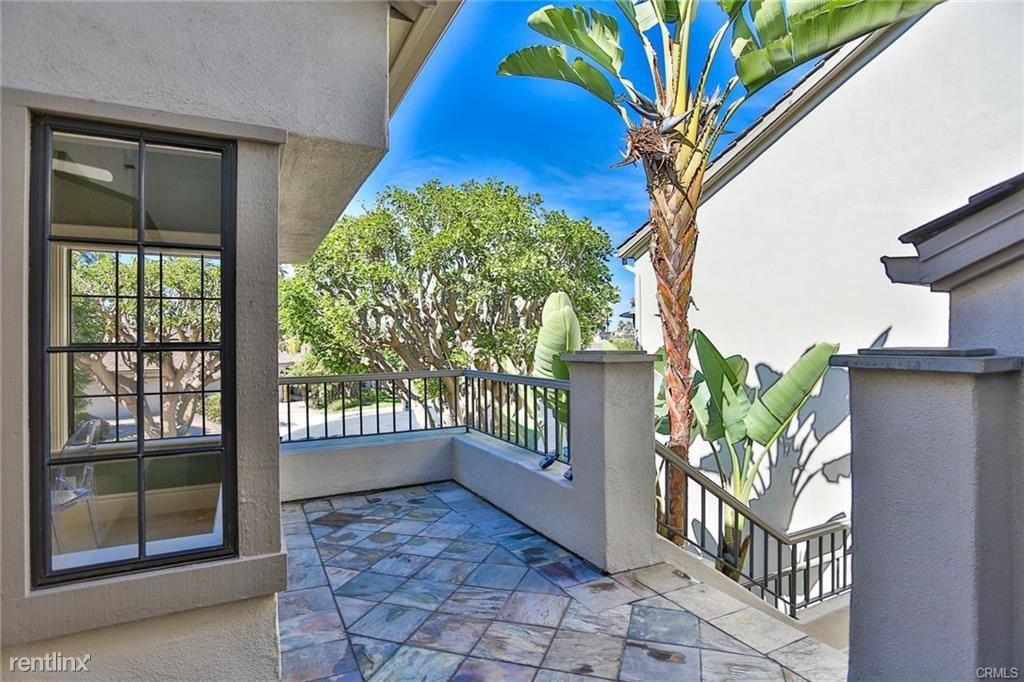 6 Sea Cove Ln - Photo 3 of 44