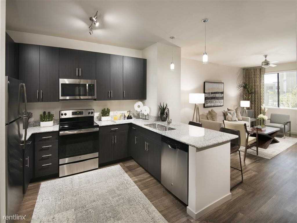 Midtown Phoenix - Photo 2 of 5