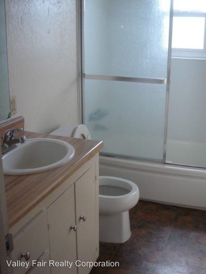 1749 MAGNOLIA STREET - Photo 3 of 3