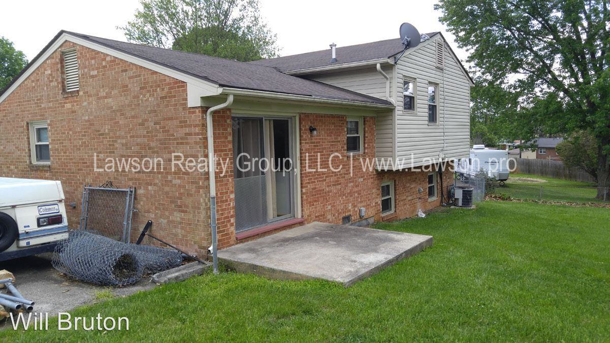 5750 Halcun Dr - Photo 2 of 14