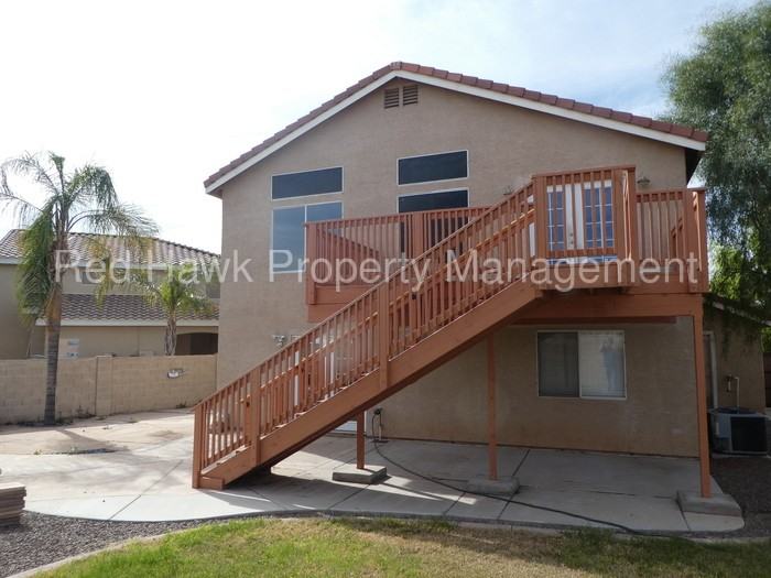 902 W Hudson Way - Photo 2 of 21