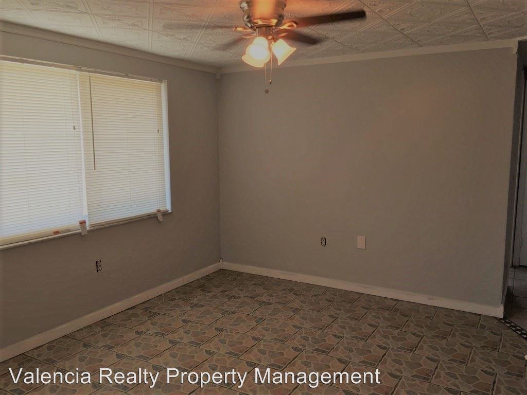 10914 Jason Rd - Photo 2 of 7