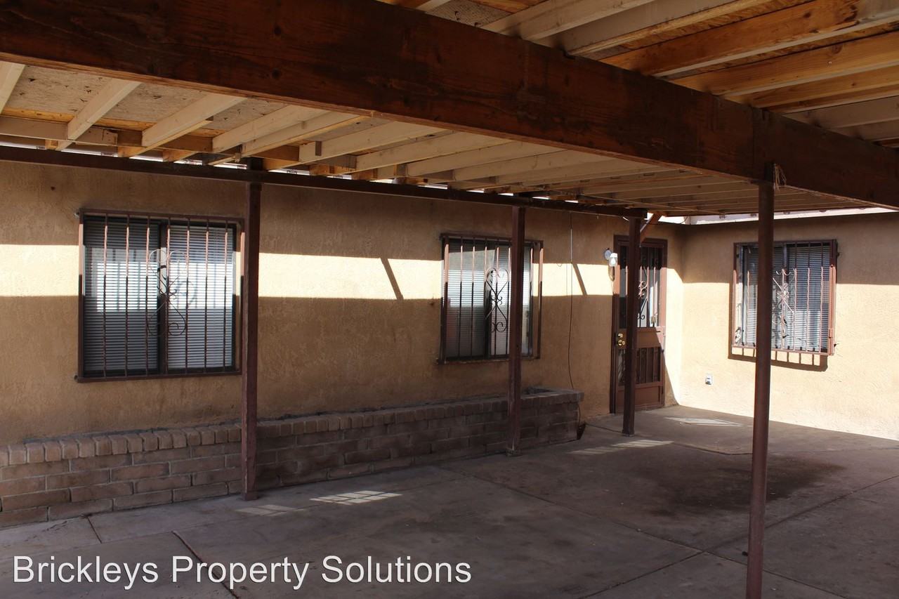 1006 8th St SW - Photo 2 of 11