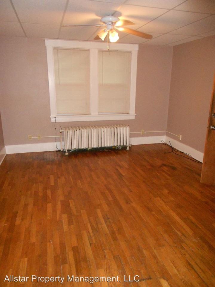 1630 Humboldt Street - Photo 2 of 12