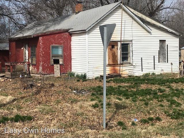 501 A St - Photo 2 of 3