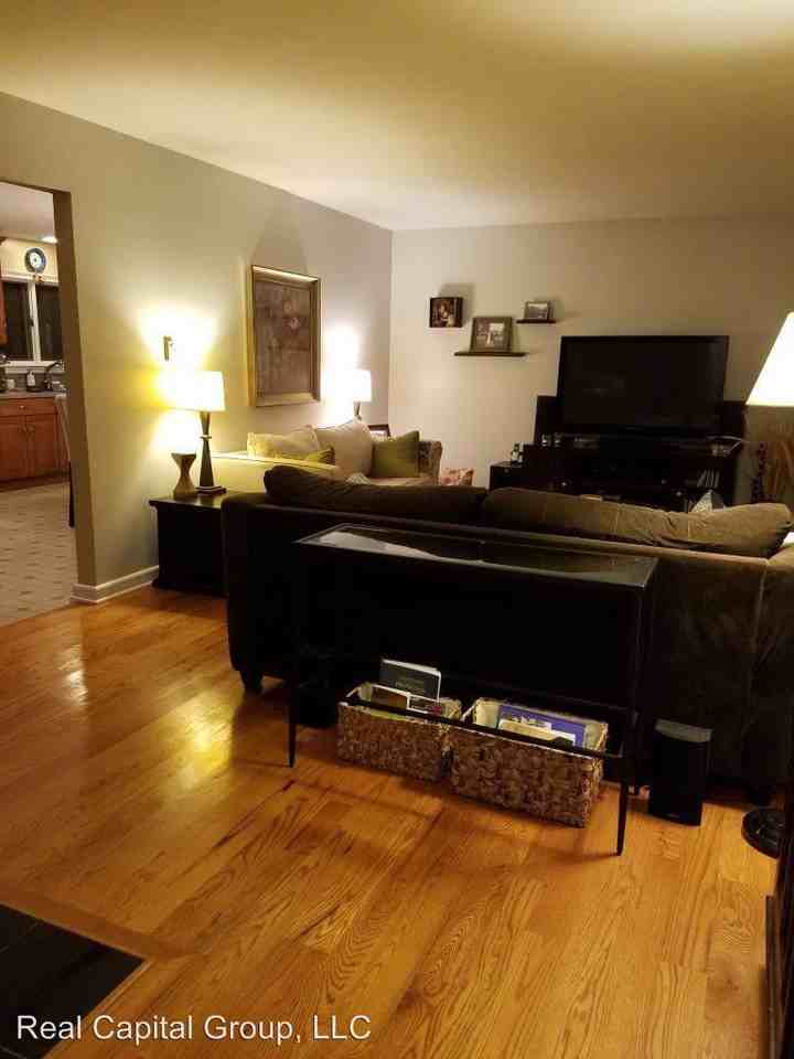 87 Oriole Ave - Photo 2 of 46