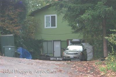 521 Kenosia Avenue S - Photo 2 of 2