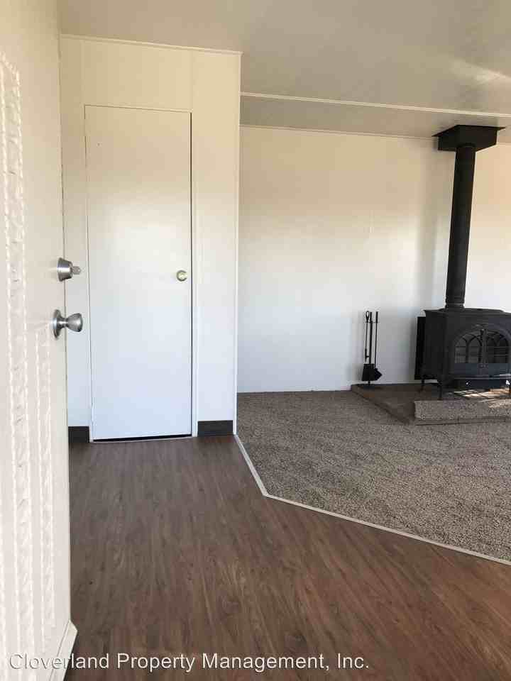 3777 Avenue 408 - Photo 2 of 3