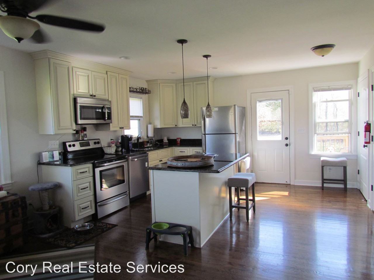 3427 Lake Rd - Photo 3 of 8