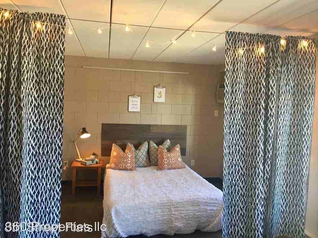 120 8th Street North - Photo 3 of 36