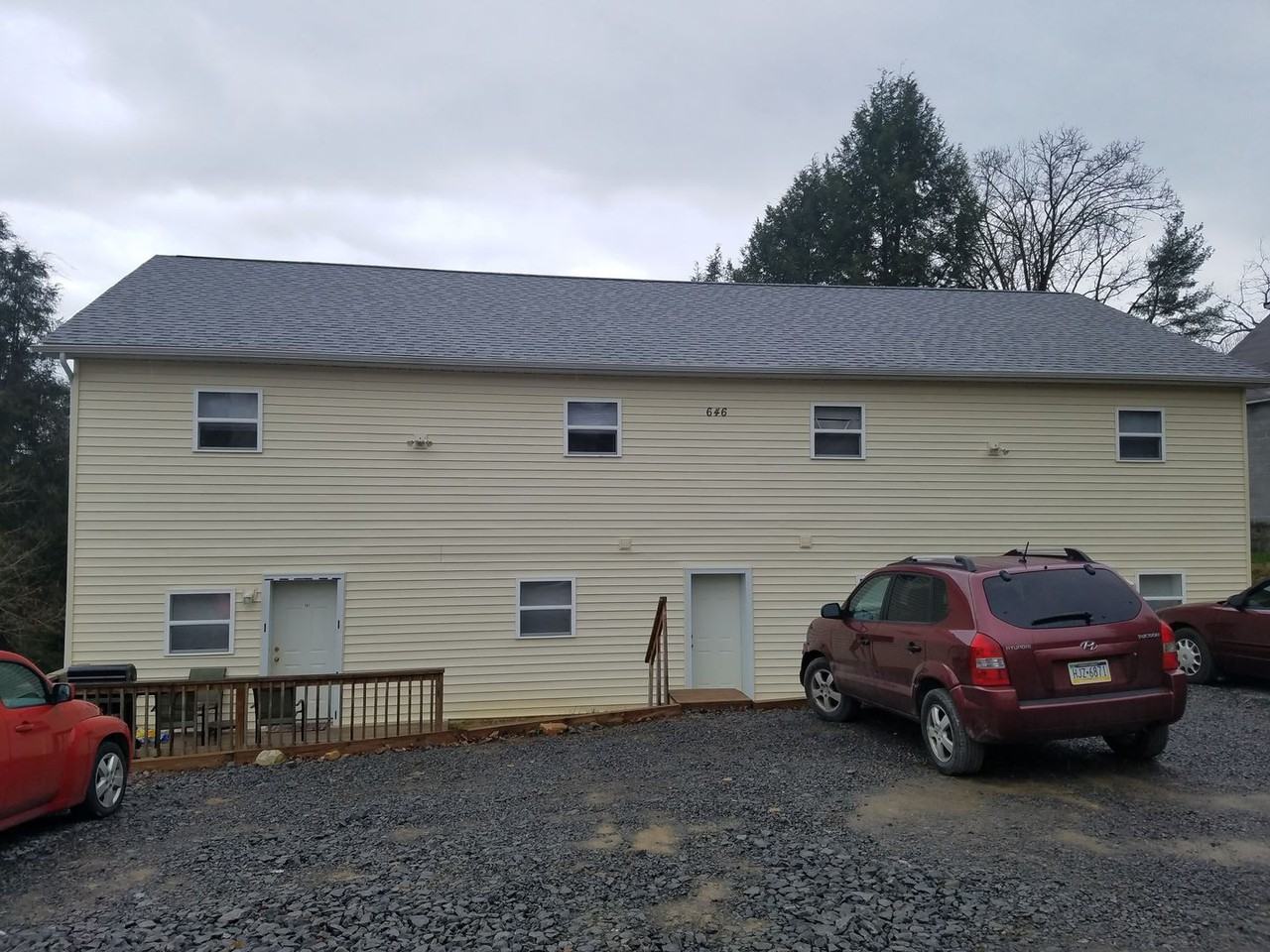 650 Hillwood Drive - Photo 2 of 24