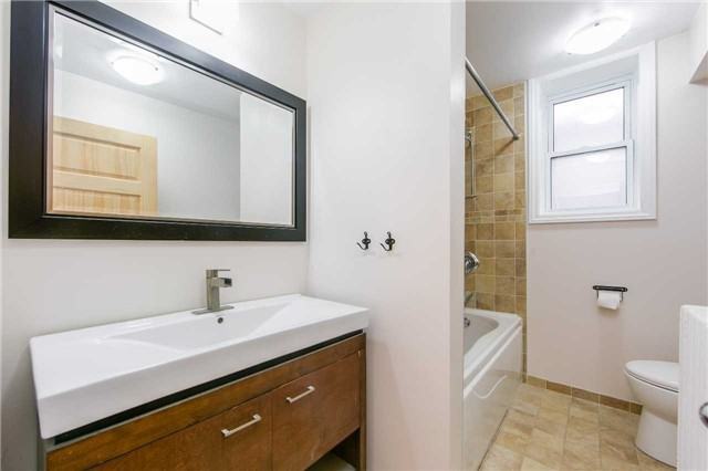 17 Ridley Boulevard - Photo 3 of 4