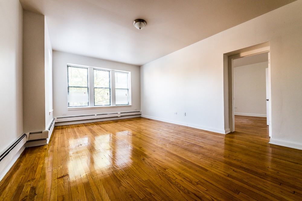 4653 W Jackson Blvd - Photo 3 of 7