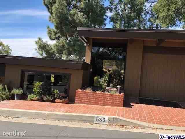 535 Suncourt Terrace - Photo 3 of 50