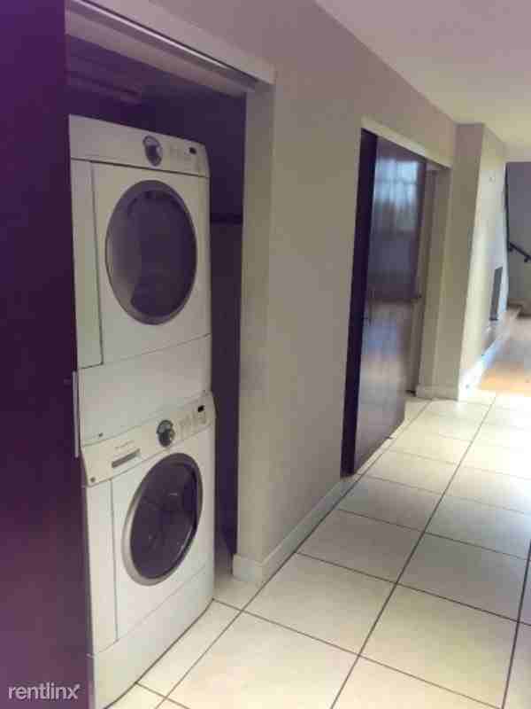 60 Grove St - Photo 2 of 8