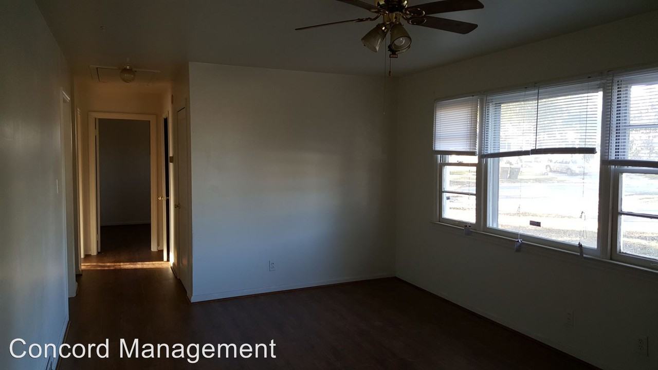 1504 Westside Ct - Photo 2 of 8