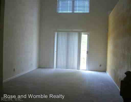 112 Croatan Ct - Photo 2 of 11