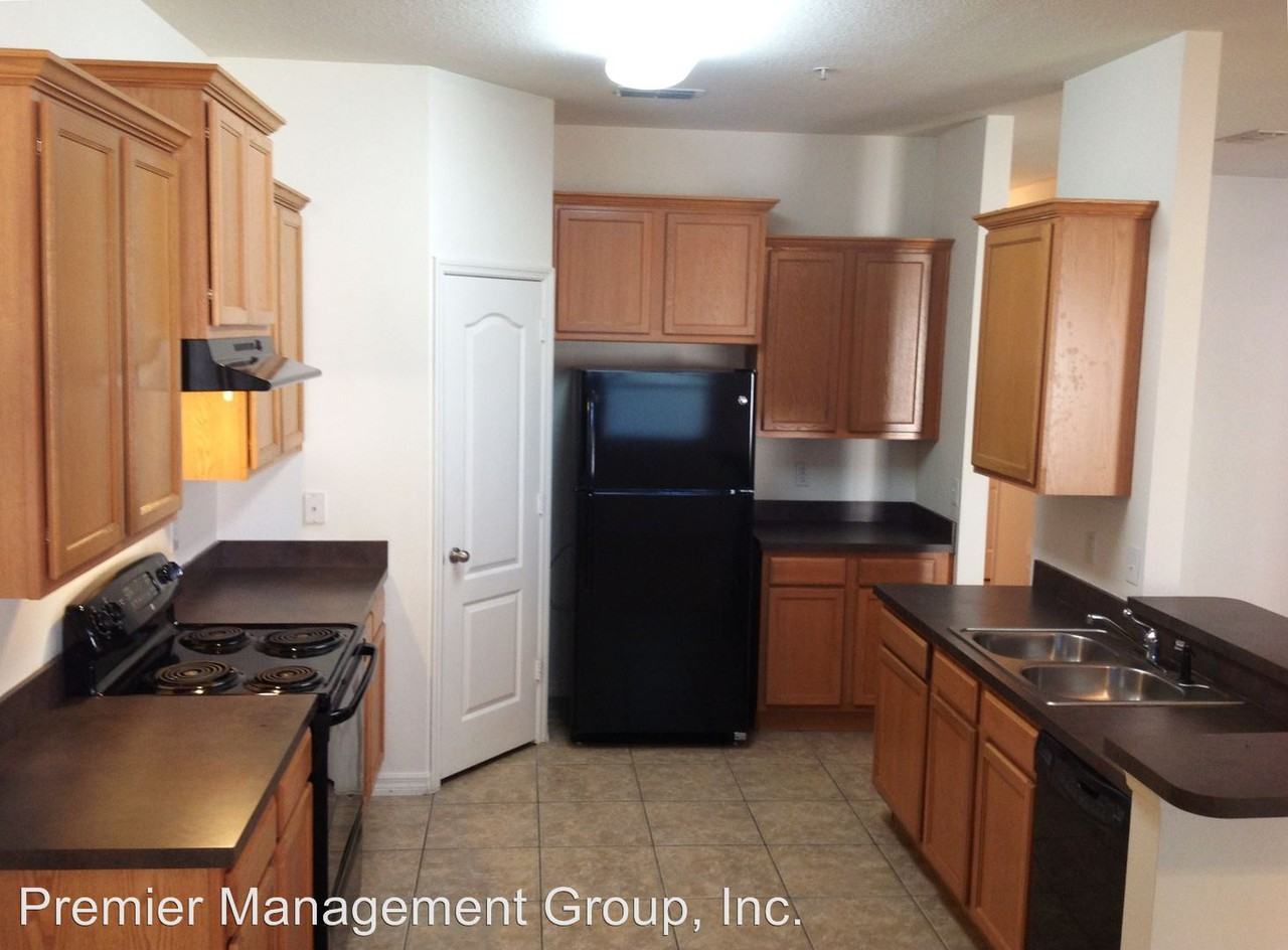 3731 Seneca Club Loop - Photo 2 of 17