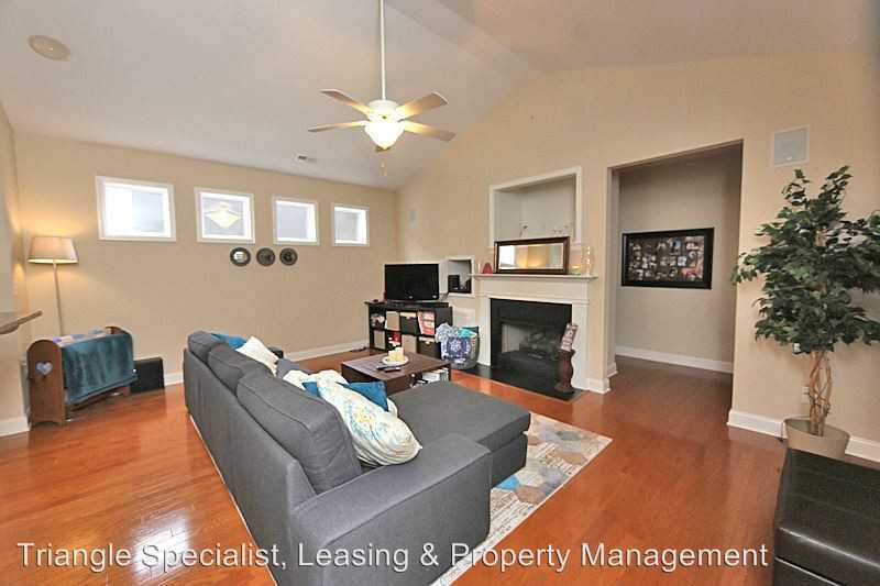 196 Denby Cir - Photo 3 of 12