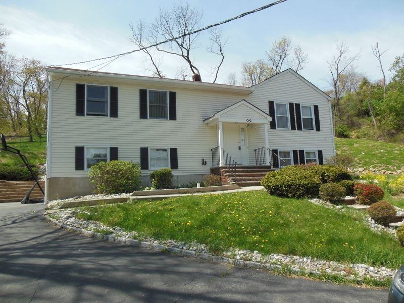 99 Hook Mountain Rd - Photo 2 of 12