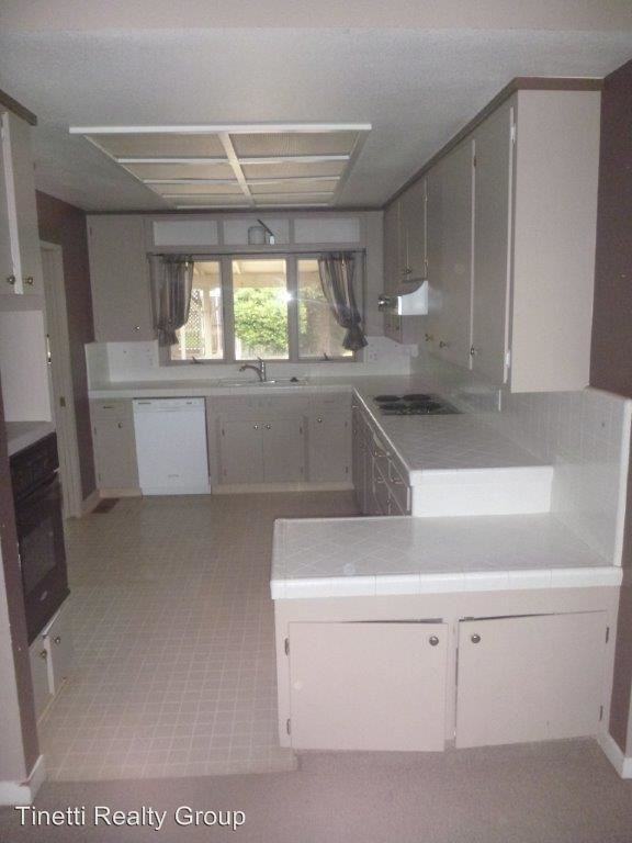 8576 Turlock Rd - Photo 3 of 4