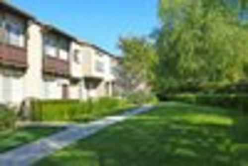 76 Mercantile Way - Photo 2 of 21