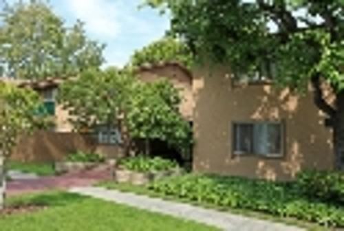 909 South Knott Avenue - Photo 3 of 10