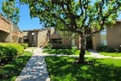 5001 Beach Blvd. - Photo 2 of 24