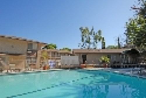 1800 East Aroma Drive - Photo 2 of 16