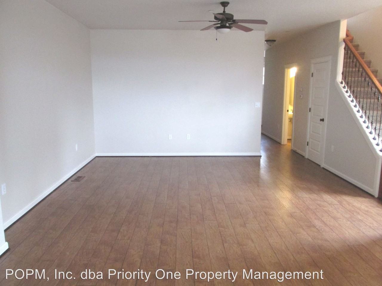 10013 SE Old Town Ct - Photo 3 of 20