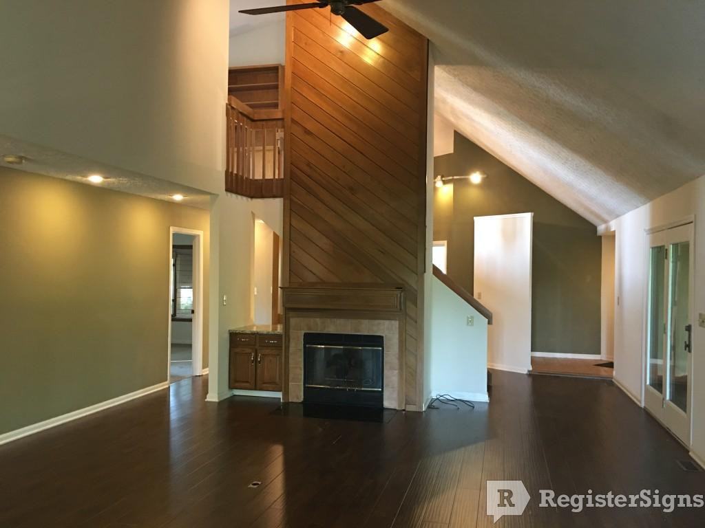 5312 Aryshire Dr - Photo 3 of 8