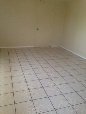 6415 W Weldon Ave - Photo 2 of 7