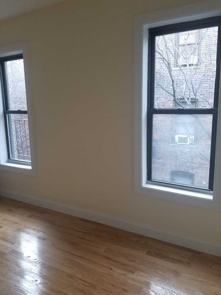 3151 Broadway - Photo 2 of 7