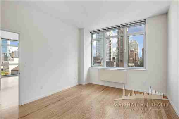 W 60th St #1201