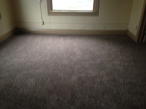 2915 Lincoln Ave - Photo 3 of 7