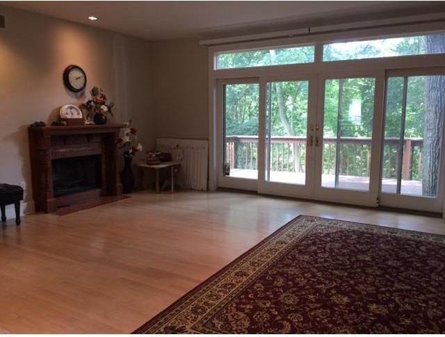 162 Rockwell Ln - Photo 3 of 6