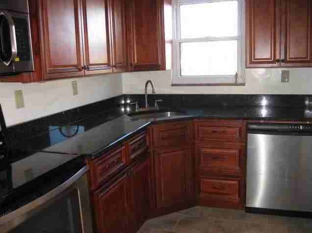1613 Parkline Dr - Photo 2 of 25