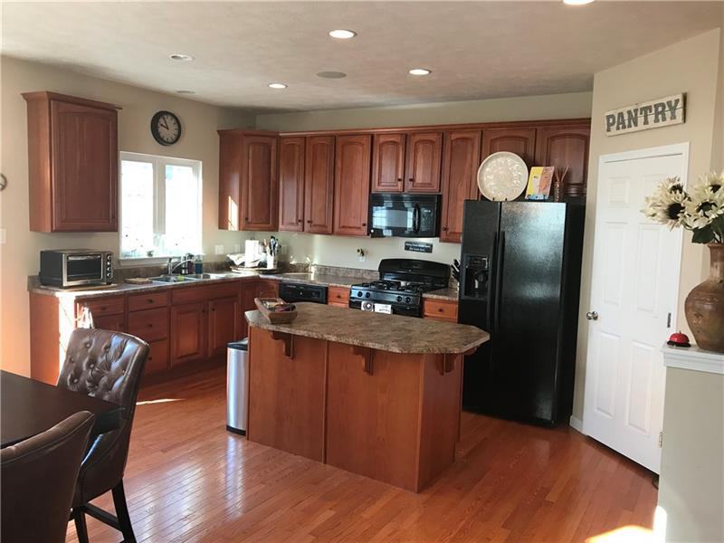 311 Wealdstone Rd - Photo 2 of 22